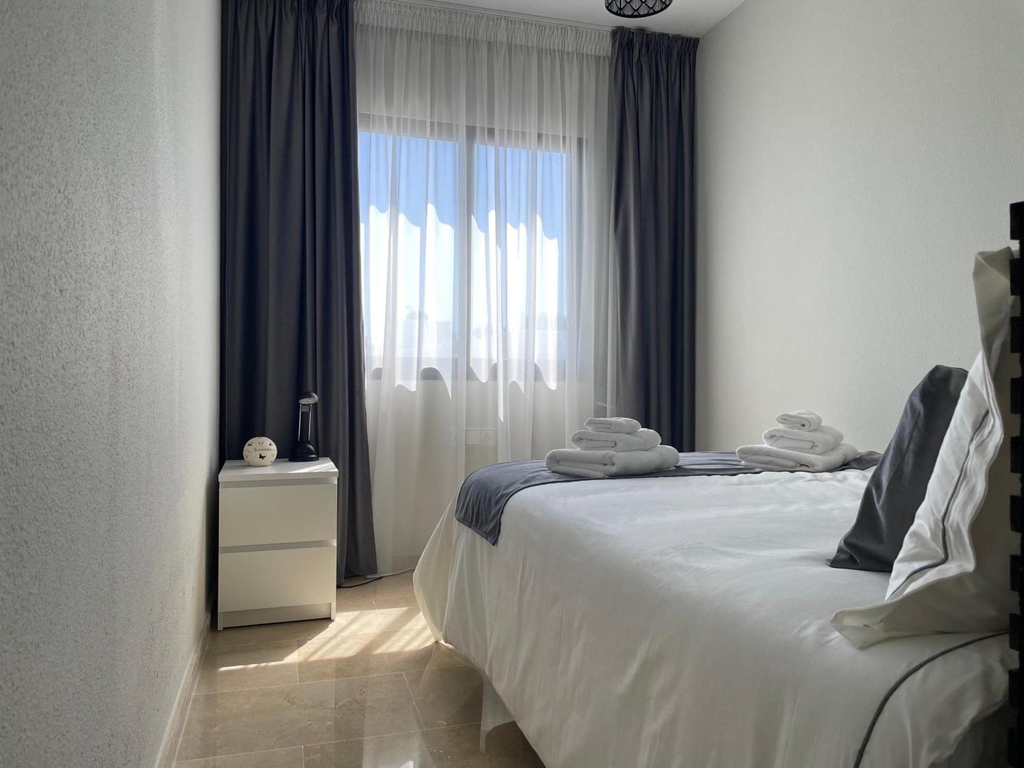 Apartamento En Marina Duquesa Castillo de Sabinillas Bagian luar foto