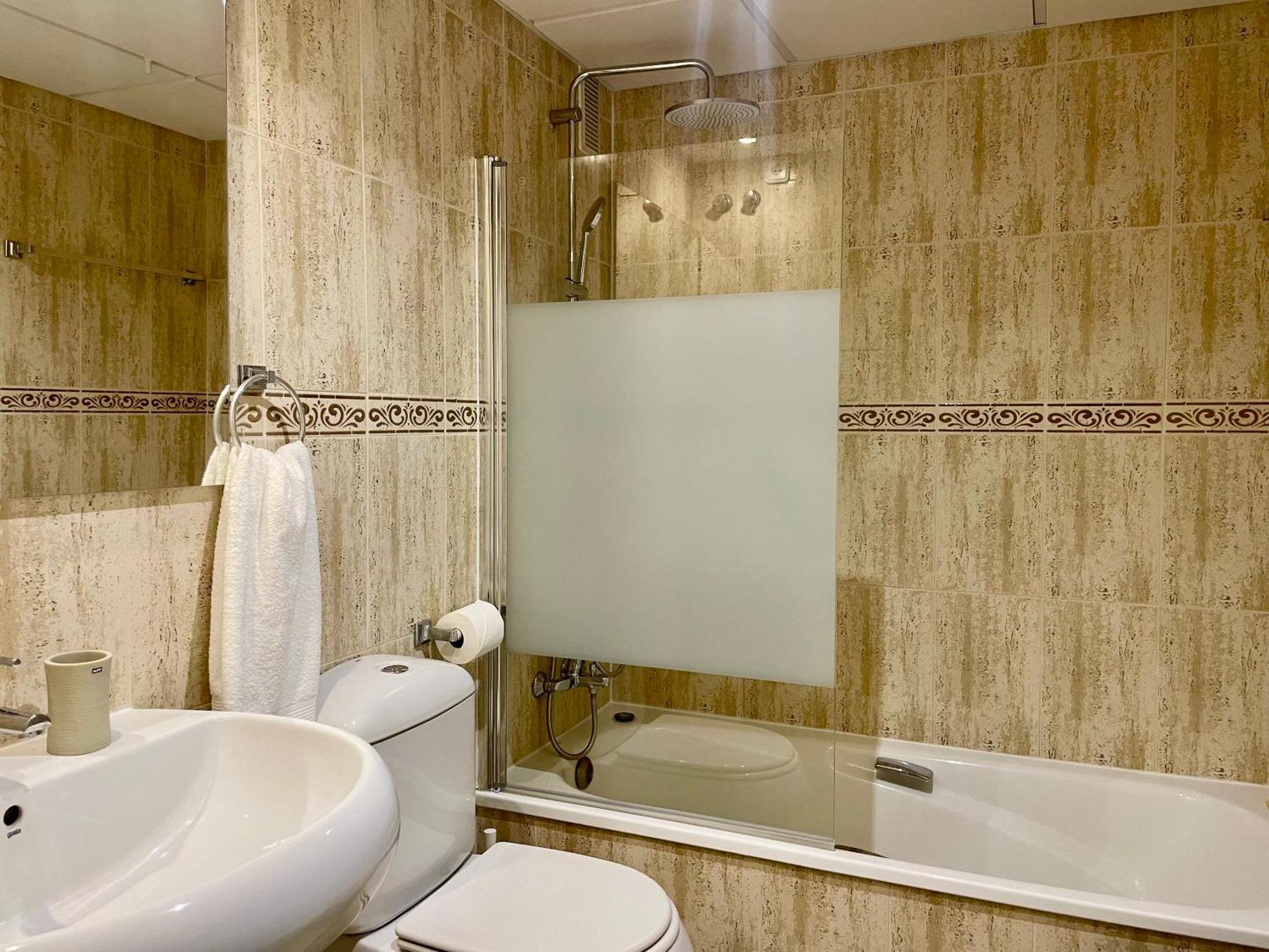 Apartamento En Marina Duquesa Castillo de Sabinillas Bagian luar foto